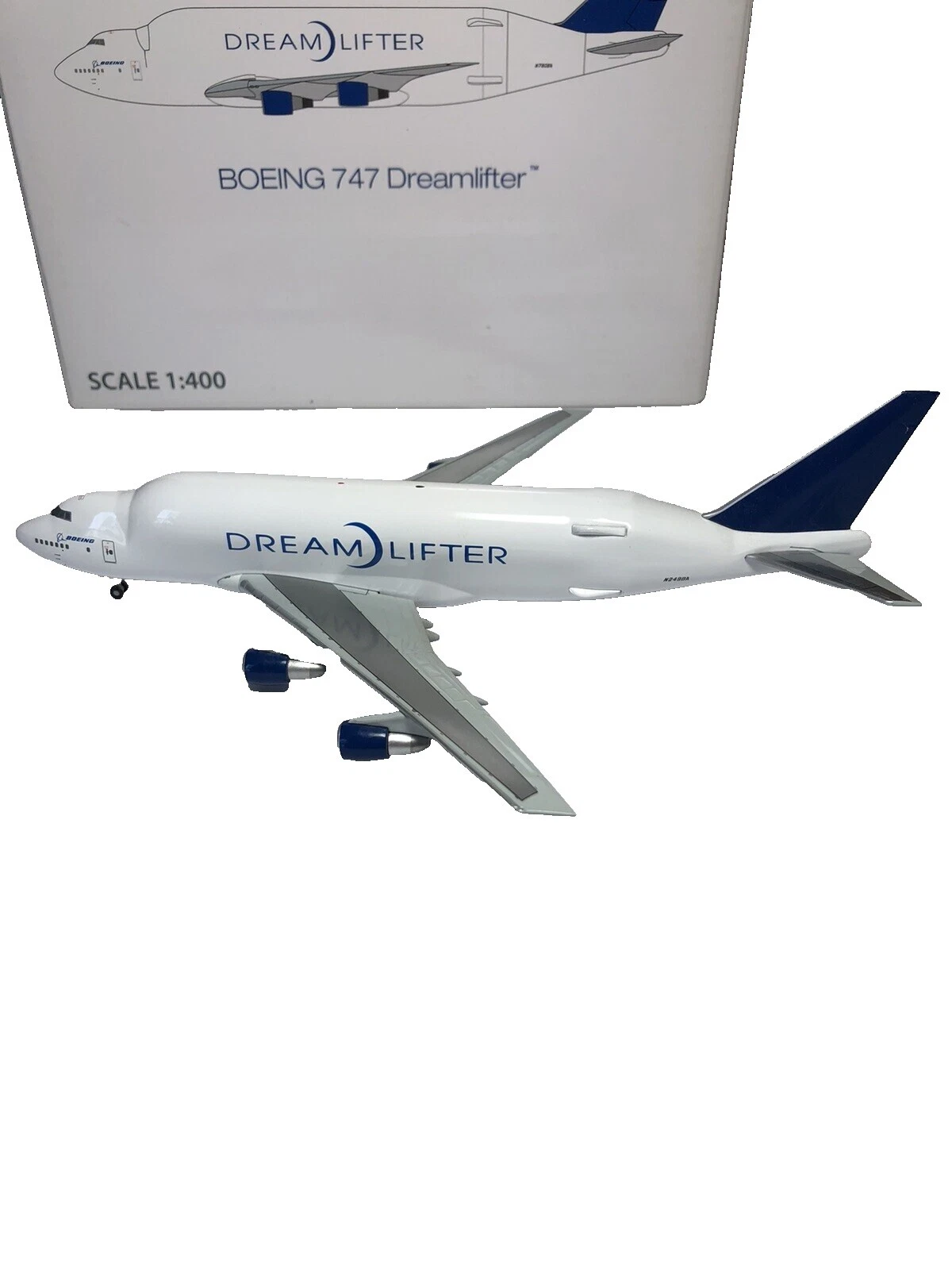 Литые модели и игрушечные транспортные средства Hogan