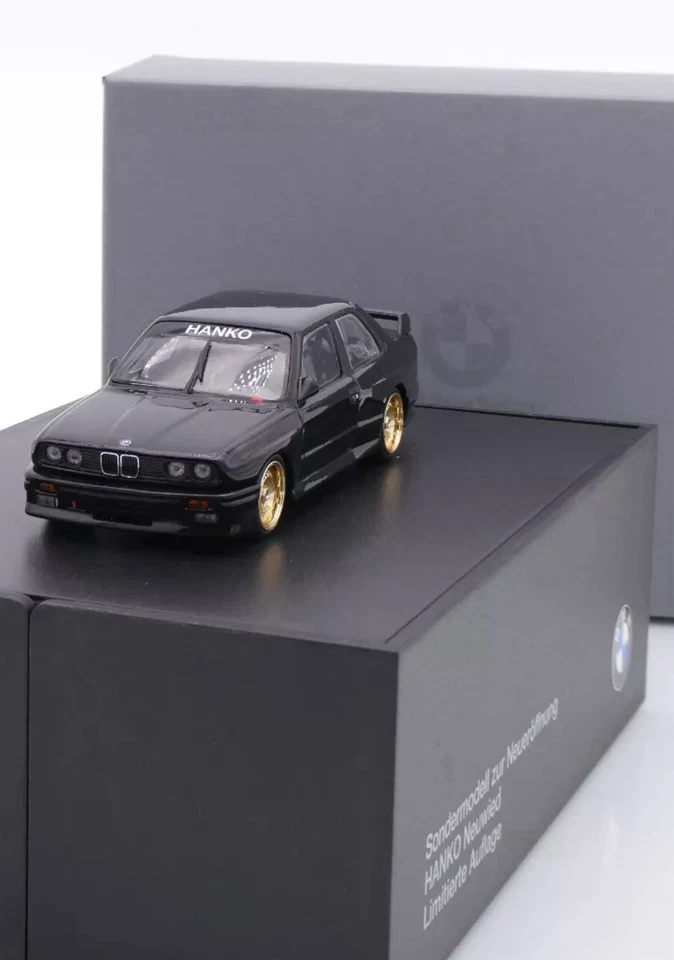 Minichamps BMW M3 (E30) 1986 "Hanko" 1:43 ¡SÚPER MEGA RARO! Foto 2 de 4