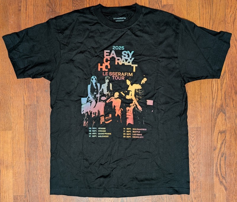 LE SSERAFIM Easy Crazy Hot Tour Tee 2025 LG Blk T Shirt NWOT 100 Cotton