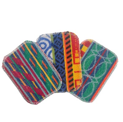 Mollyâ  s Marvelous European Scrubbing & Scouring Pad 3-Pack Dishwasher Safe C