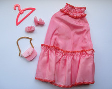 Mary Quant Daisy doll – Pink Champagne skirt, bag, shoes and hanger
