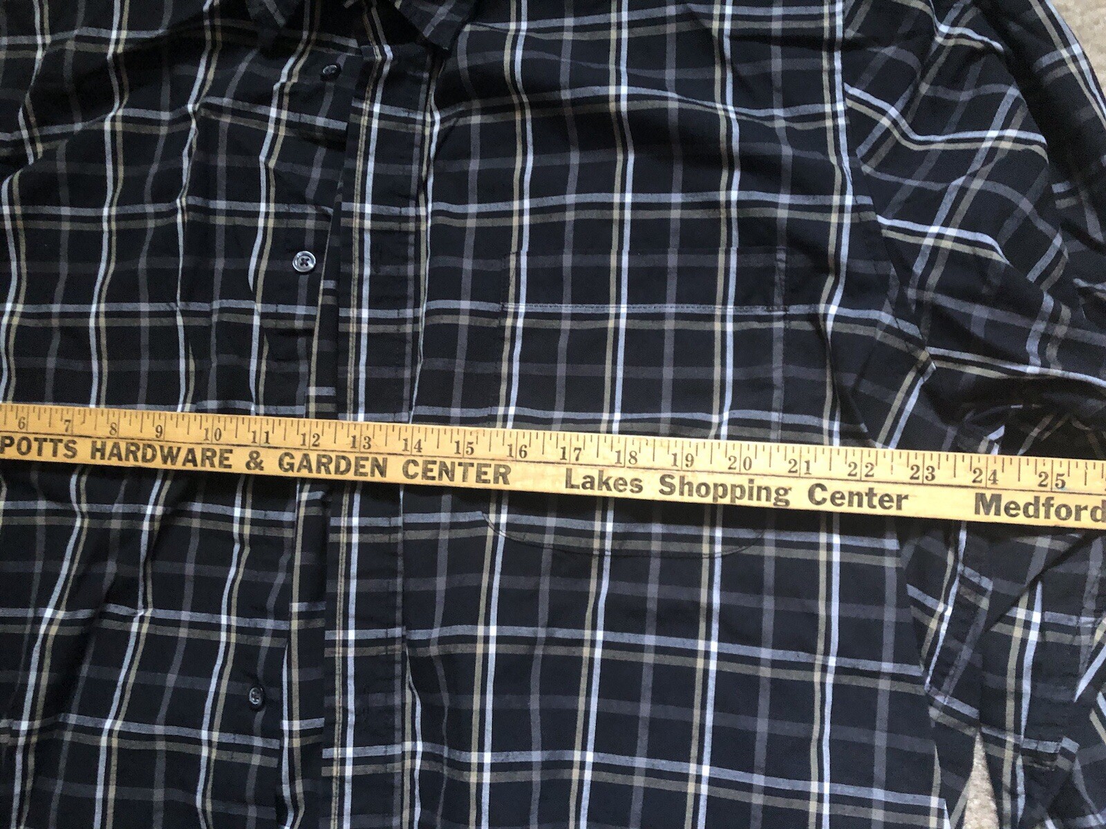 MENS BASIC EDITIONS PLAID BUTTON DOWN LONG SLEEVE… - image 4