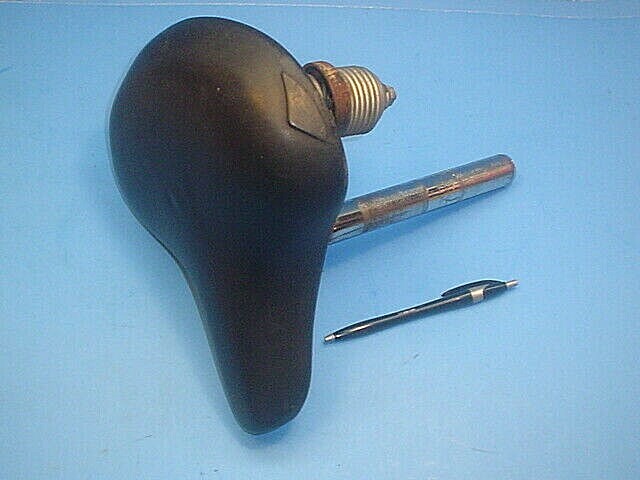 vintage persons bicycle seat