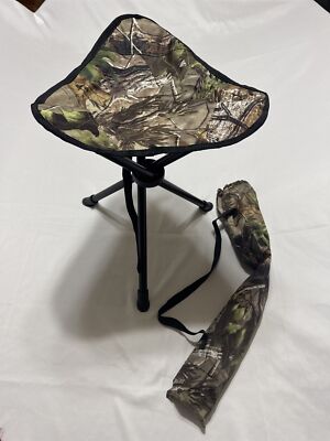 Portable Folding Design Hunting Lightweight Heavy-Duty Tripod Stool 18