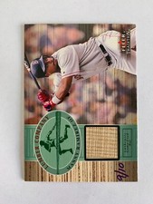 2002 Fleer Tradition Lumber Company Game Bat #21 Manny Ramirez - Boston Red Sox