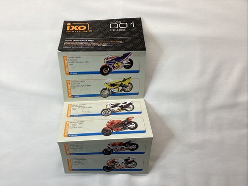 IXO 1:24 Kawasaki ZX-RR #8 Garry McCoy Moto GP 2003 - Picture 8 of 10