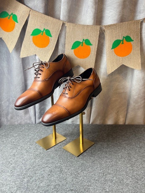 SAOLA Nordstrom Rack Ortholite Uomo Berretto Punta Marrone Taglia 8M