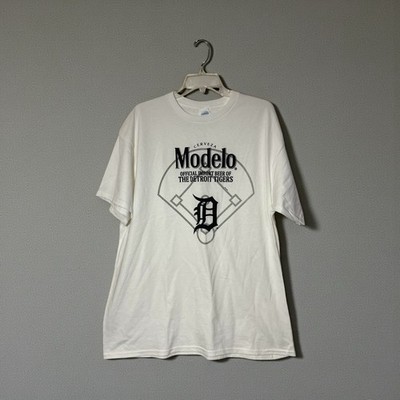 Cerveza Modelo Detroit Tigers Delta White T-Shirt Mens X-Large