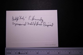 WW II Medal of Honor RODOLFO HERNANDEZ (1931 2013) AUTOGRAPH Stock CARD