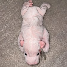 Ty Beanie Babies Squealer The Pig 8 inch Plush Toy