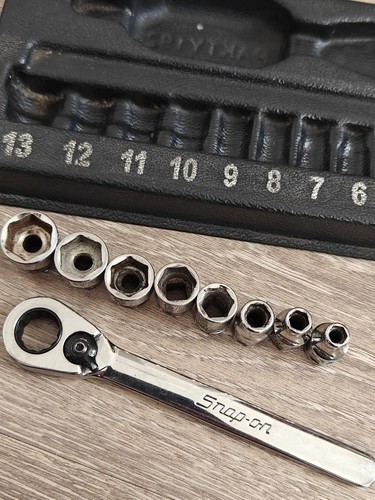 Snap On Tools USA 1/4 Drive Metric Low Profile Socket Set With Ratchet - Picture 2 of 12