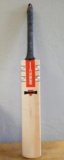 GRAY-NICOLLS Prestige Cricket Bat