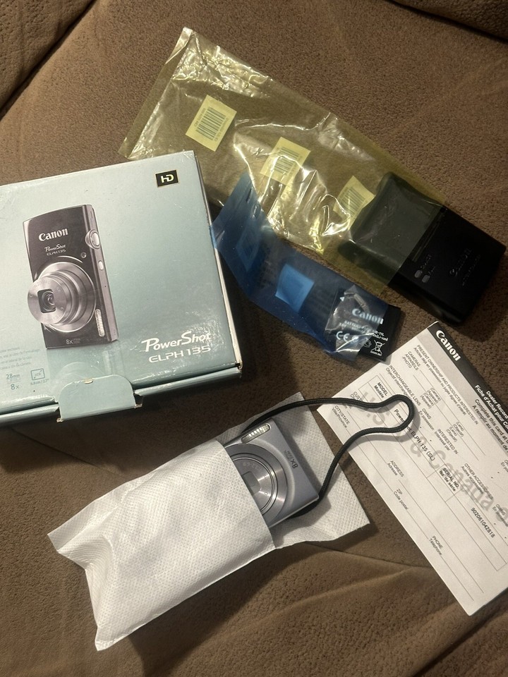 Canon PowerShot ELPH 135 Silver 8X Optical Zoom 13803237931 eBay