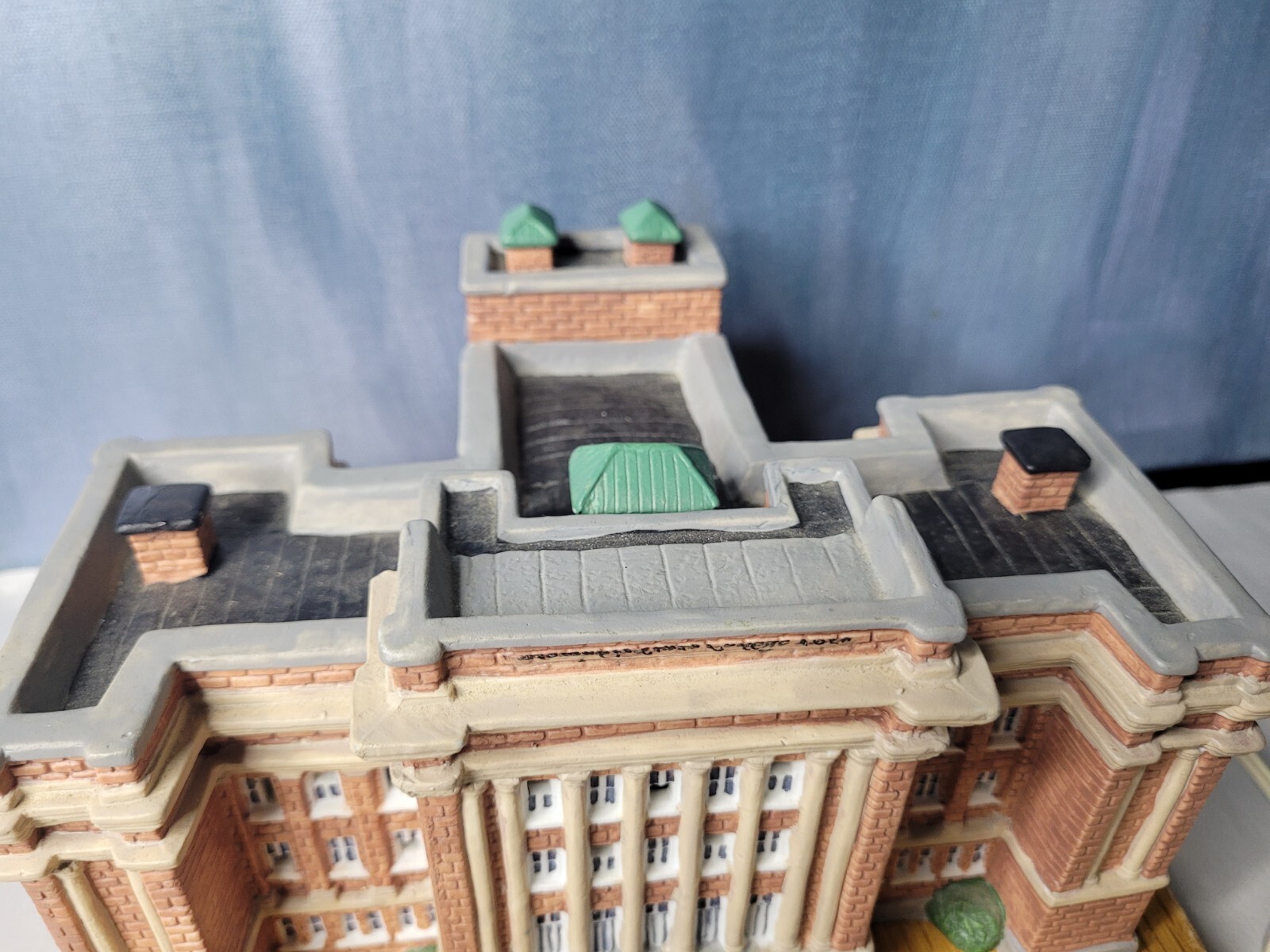 Beautiful Lighted Village House Porcelain Home On Wooden Plank