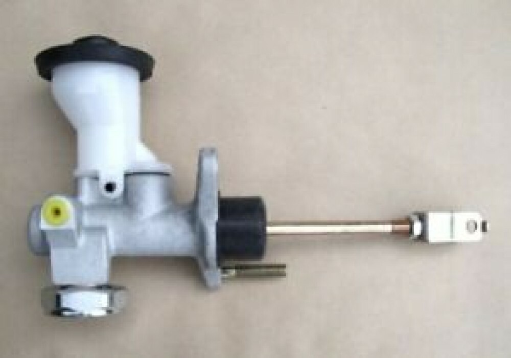TOYOTA Genuine OEM LandCruiser 70 HZJ78 Clutch Master TOYOTA Genuine OEM LandCruiser 70 HZJ78 Clutch Master