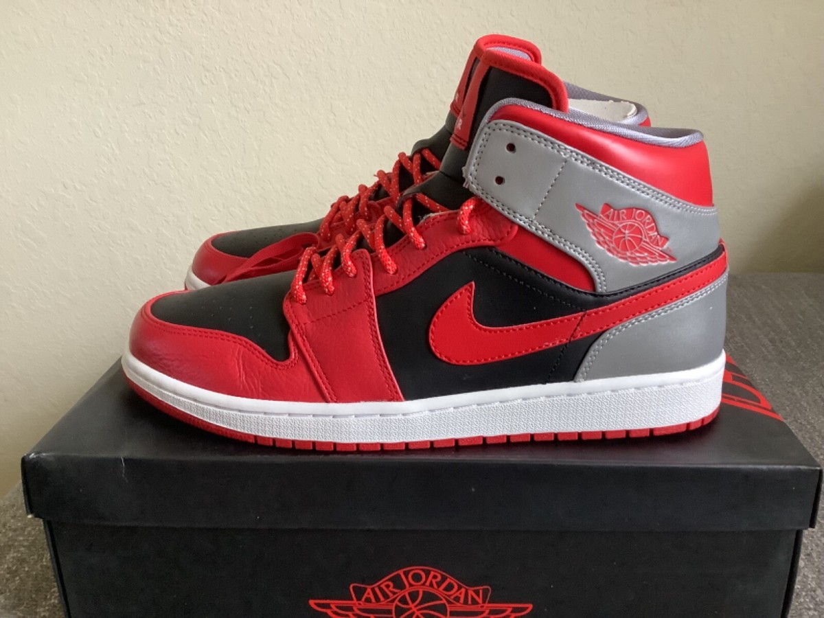 2013 Nike Air Jordan 1 Mid  display picture 3