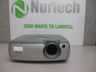 InFocus LP640 LCD Projector w/ Power Cord