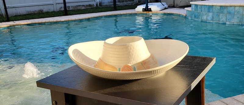 Vintage Sombrero Chip & Dip Platter
