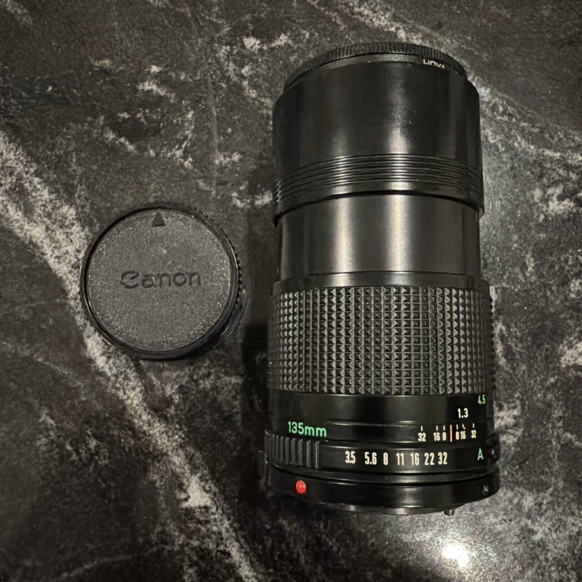 Canon FD Camera Lenses 135mm Focal f/2.5 Maximum Aperture for sale