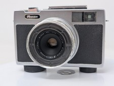 RICOH RICOMATIC 126 VINTAGE FILM CAMERA RIKENON F2.8 35mm JAPAN Partly Tested