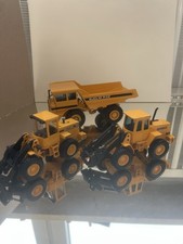 2 Volvo BM Radlader Und Ein Euclid Muldenkipper  r 32 Joel