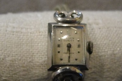Antique 1930's Gruen Curvex Precision ladies' wristwatch