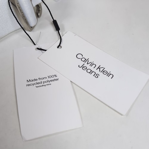White Calvin Klein Jeans Belt Size 130cm / 52inch - Picture 2 of 15