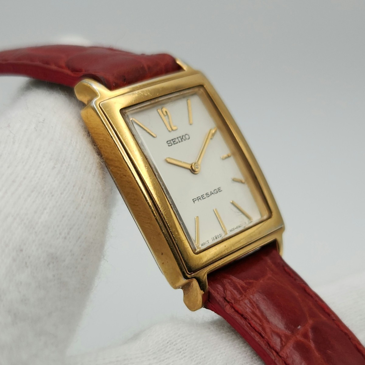 Seiko Presage Ladies Gold Tone Quartz Watch 1N00-6S30 | eBay display picture 3