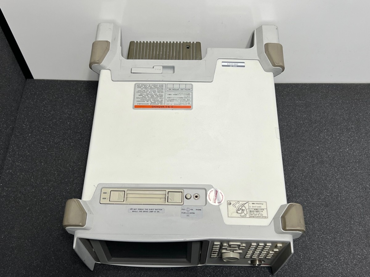 Advantest U3641 Spectrum Analyzer 9 kHz to 3 GHz for sale Advantest U3641 Spectrum Analyzer 9 kHz to 3 GHz for sale