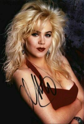 art  model  SIGNED Photo Reprint, Fridge Magnet ,Glossy Decal     C241