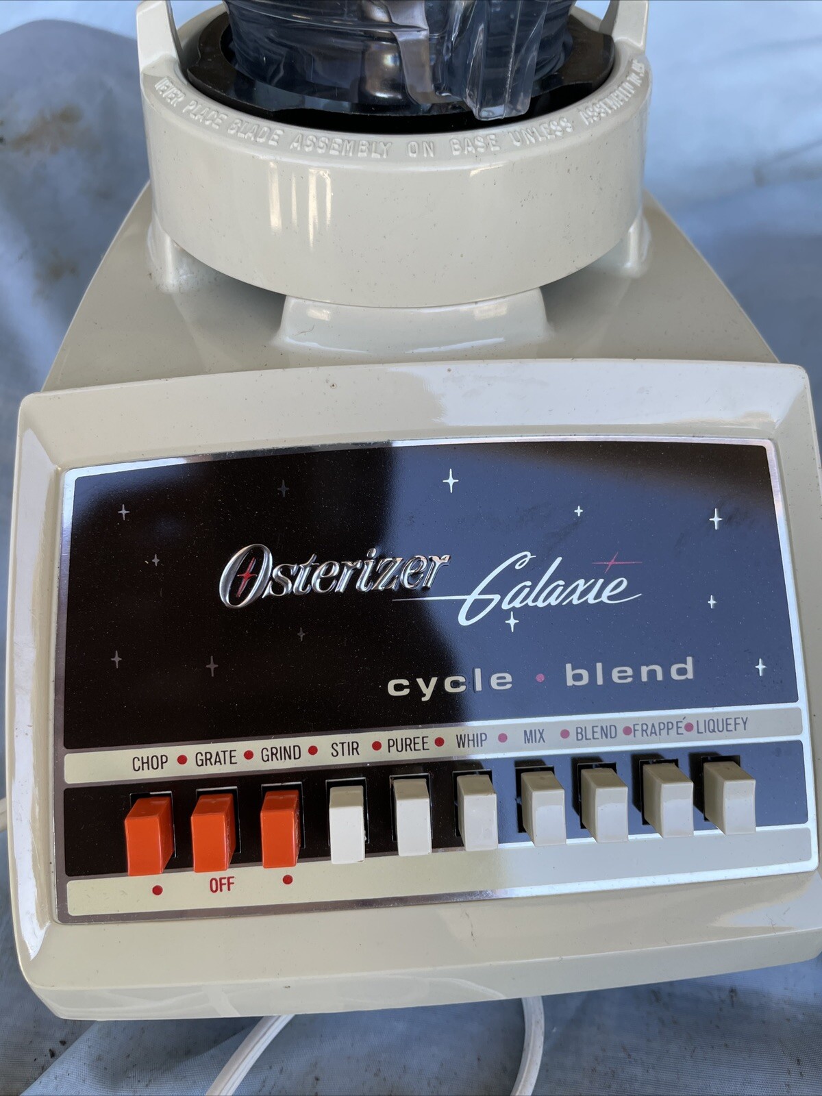 Vintage Osterizer Galaxie Blender 10 Speed Almond/Gray Glass Carafe 869 Made USA