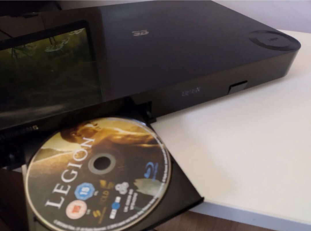 Samsung BDH8900M Smart BluRay PVR Recorder + 1TB HDD *Copy from USB