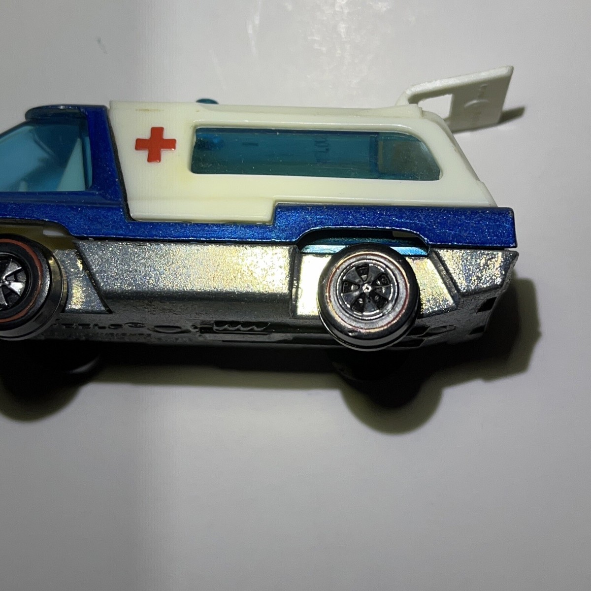 1970 Hot Wheels Heavyweights Ambulance Blue **MINT** | eBay