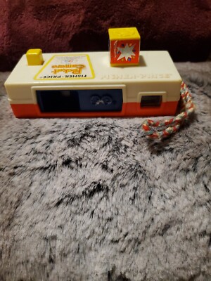 Fisher Price Pocket Camera Flash Cube A Trip To The Zoo Pictures Vintage 1974