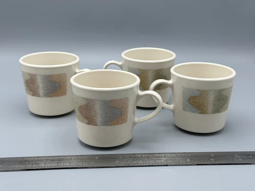 Vintage Set Of 4 Corning Coffee Mugs Teacup Mirage Pattern Sandstone
