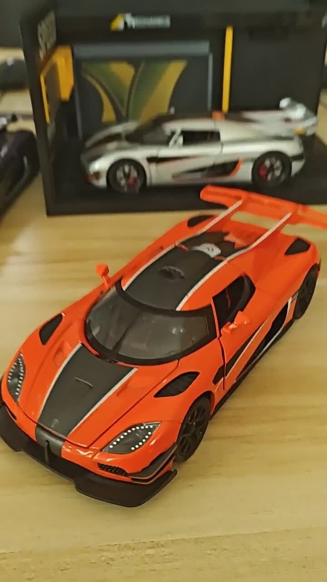 1:24 Diecast Vehicle for Koenigsegg One Super Car Model Car Toy
