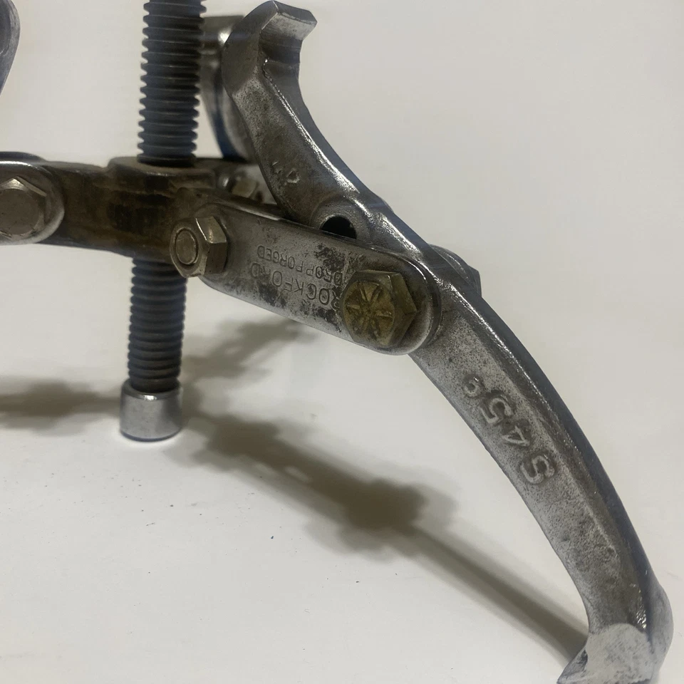 Herramienta de acero extractor de tres mordazas Rockford de seis pulgadas Foto 4 de 4