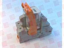 PHOENIX CONTACT RIF-4-RSC-LV-120AC/3X1 / RIF4RSCLV120AC3X1 (NEW IN BOX)