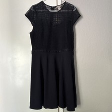 H&M A-Line Knee Length Dress Lace Short Cap Sleeve Round Neck Zip Black Size L
