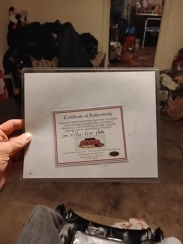 Foto firmada por Von Miller de 8x10 con certificado de autenticidad Foto 2 de 4