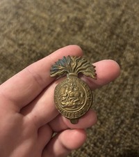 Northumberland Fusiliers British Army Original Cap Badge.