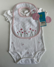 NWT Vintage Carters Girl Sz 3 Month White Pretty Pink Embroidered Bodysuit Bib