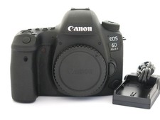 Cámara digital Canon EOS 6D Mark II con 27.350 disparos garantía 1 año