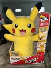 Pok mon Pikachu Electric Charge Plush 10 Inch Interactive Plush with Lights NEW