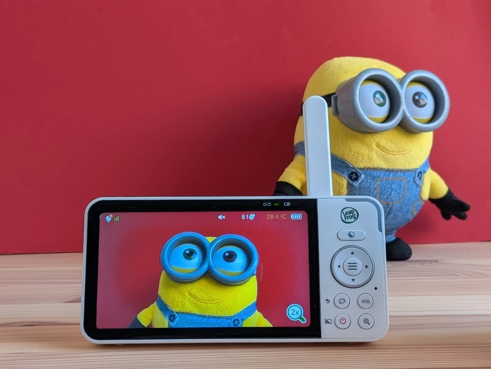 LeapFrog LF915HD Video Baby Monitor parent unit (screen) only - NO CAMERA/CABLE - Picture 1 of 11