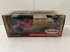 NIB True Value Collector Series 1931 Hawkeye Delivery Truck Die-Cast 2017 Series