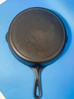 LEVEL GRISWOLD 8 SLANT LG. EPU LOGO CAST IRON HEAT RING 704 D SKILLET READY2USE
