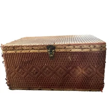 VTG Redmon Large Red Picnic Basket Peru IN 