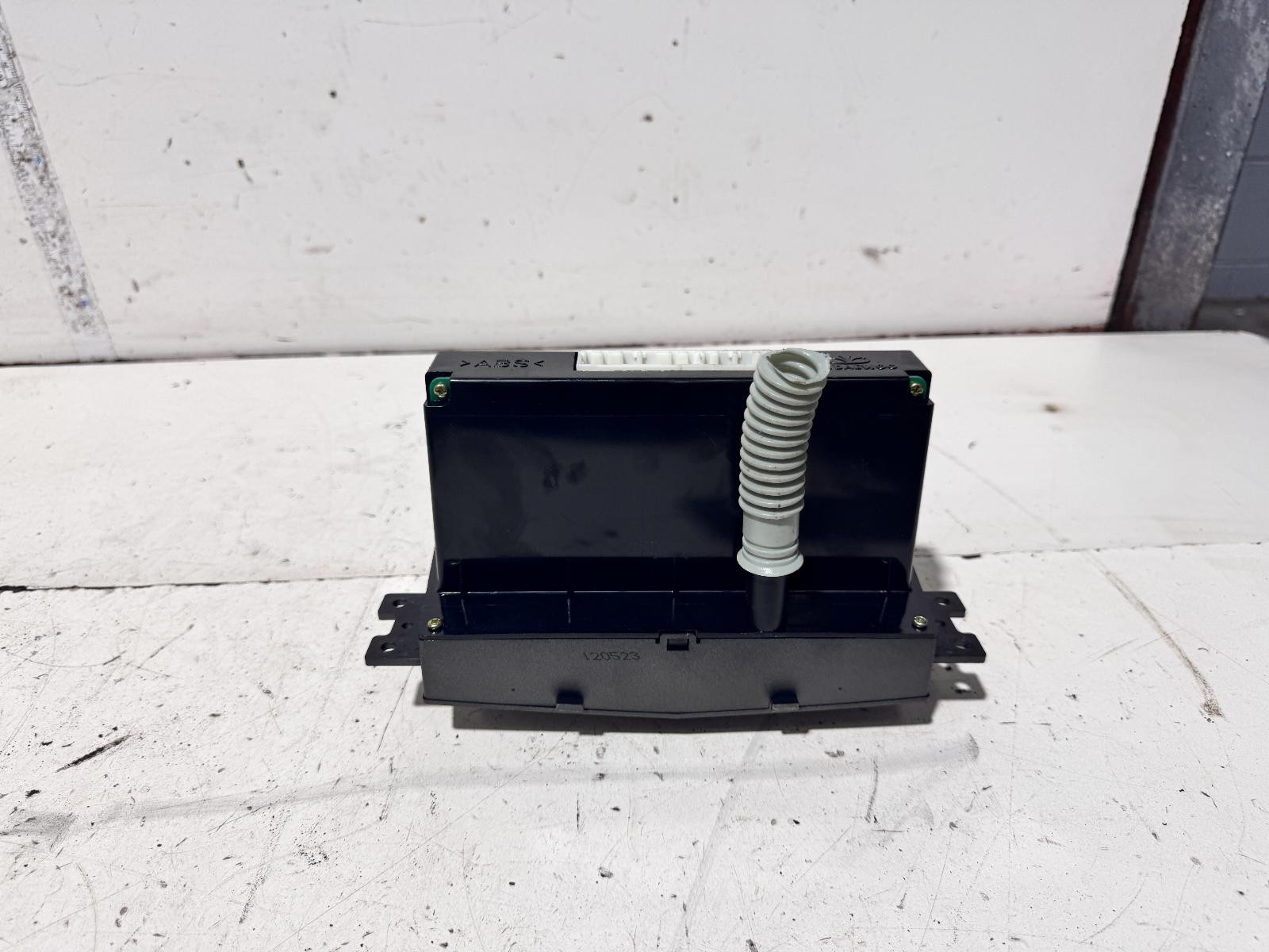 Holden Captiva Heater Controls CG 01/2011-12/2013 - thumbnail 4