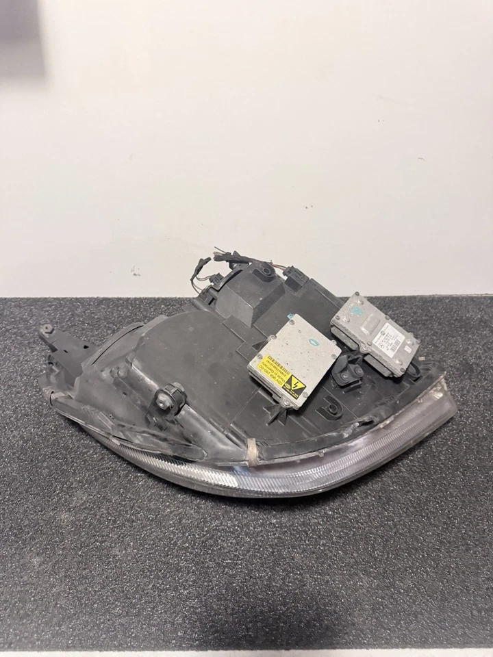 Faro oculto xenón lado del conductor Mercedes-Benz SLK280/SLK350 LH 2005-2011 Foto 4 de 4